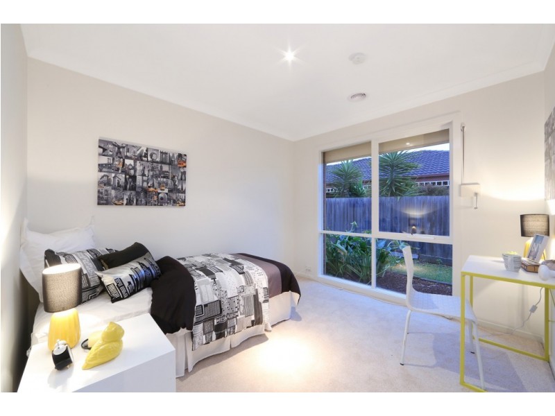 10 Webb Court, Rowville VIC 3178