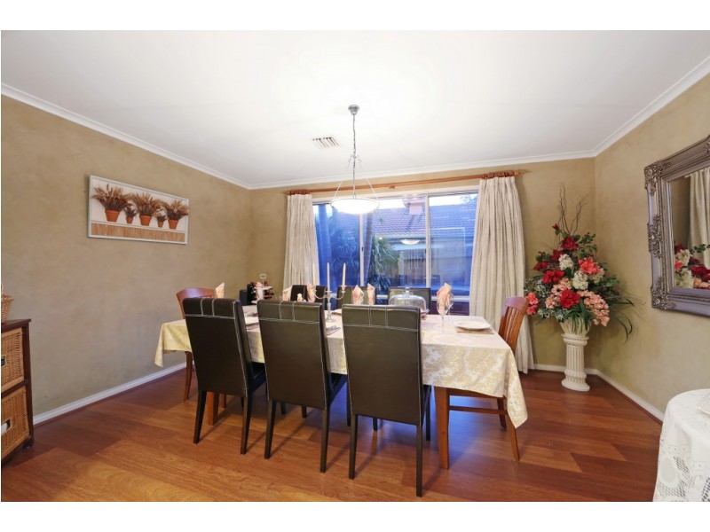 8 Vue Court, Rowville VIC 3178