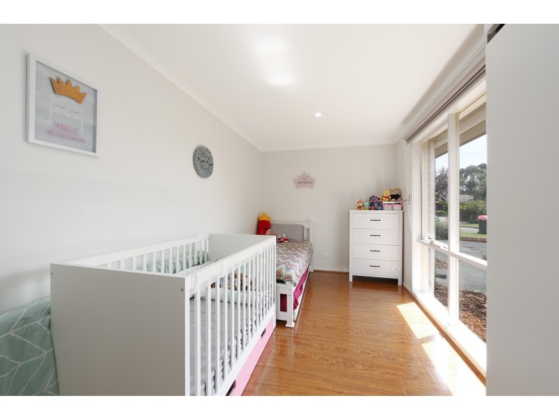 51 Lakeview Avenue, Rowville VIC 3178