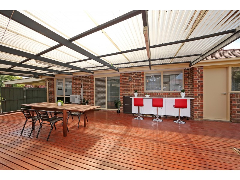 51 Lakeview Avenue, Rowville VIC 3178