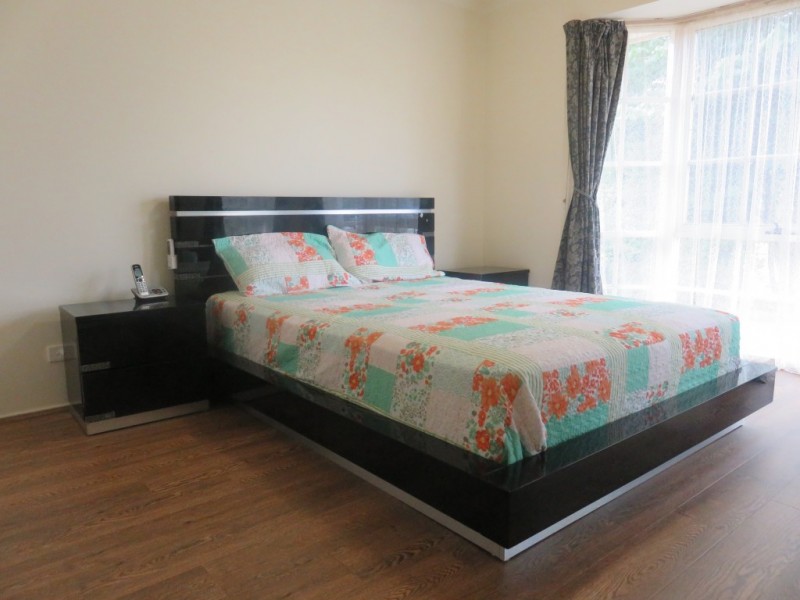 18 Babinda Court, Rowville VIC 3178