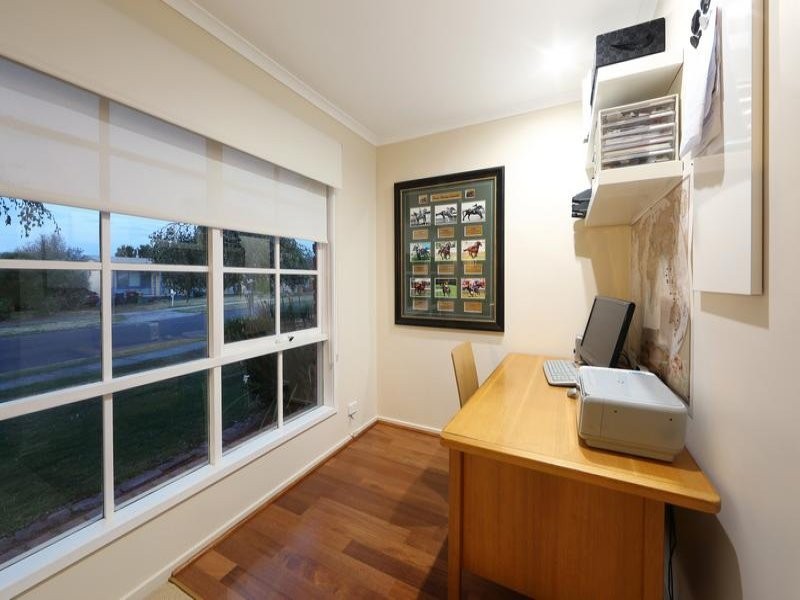 46 Spruce Drive, Rowville VIC 3178