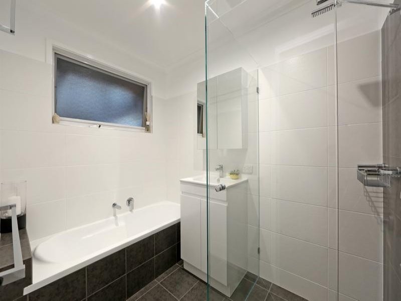 46 Spruce Drive, Rowville VIC 3178