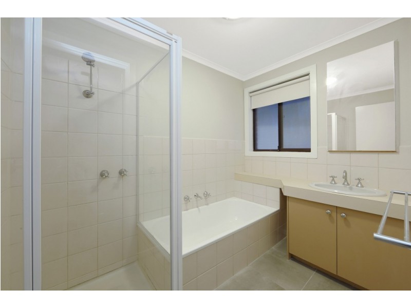 1/14 The Glen, Ferntree Gully VIC 3156