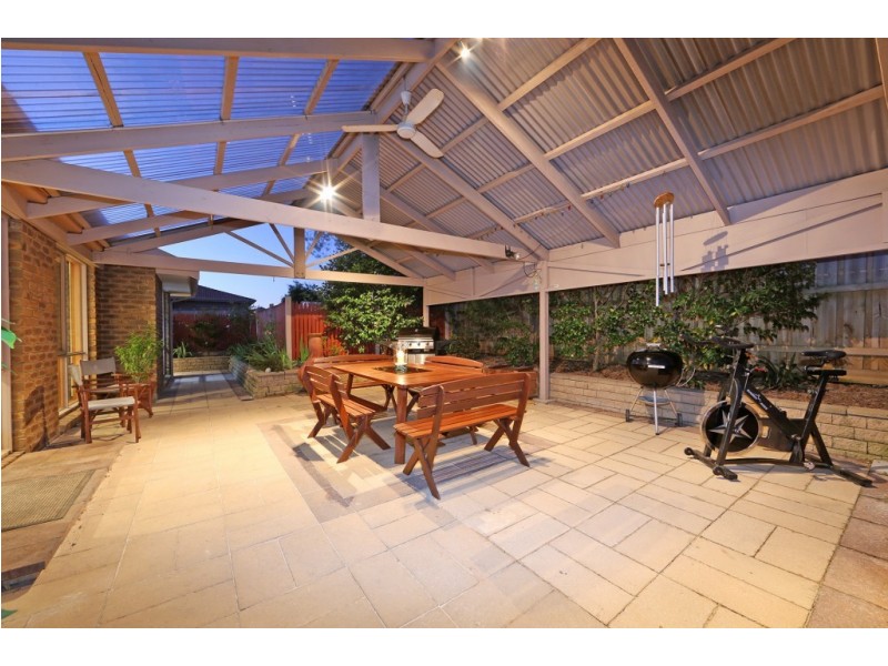 2 Caloola Court, Rowville VIC 3178