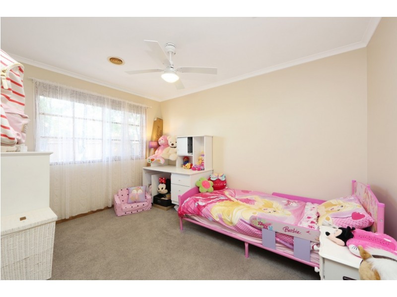 6 Diamond Close, Ferntree Gully VIC 3156