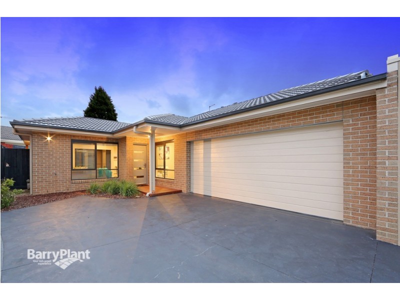 2/11 Seebeck Road, Rowville VIC 3178