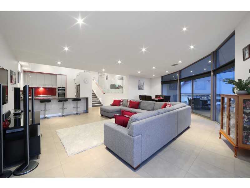 6B Lords Court, Lysterfield VIC 3156