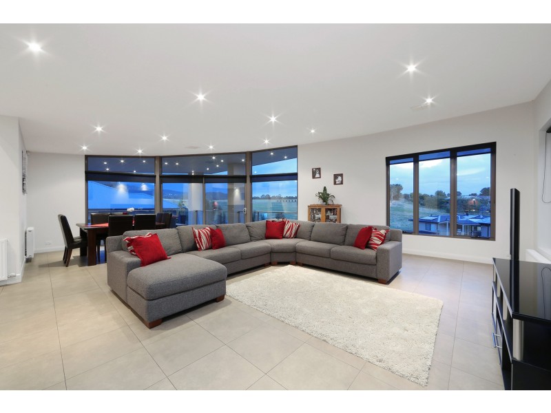 6B Lords Court, Lysterfield VIC 3156