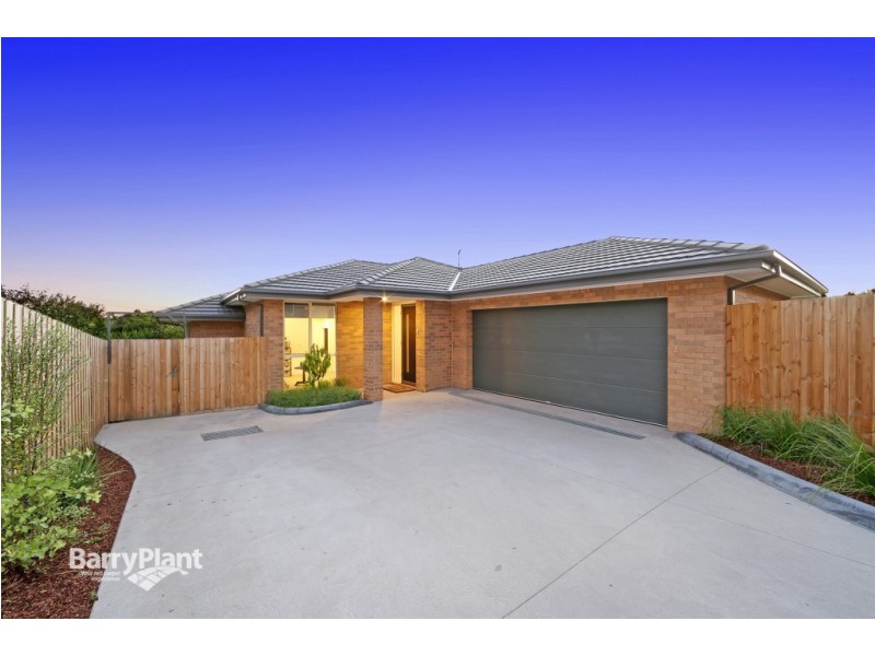 2/5 Blucher Street, Ferntree Gully VIC 3156