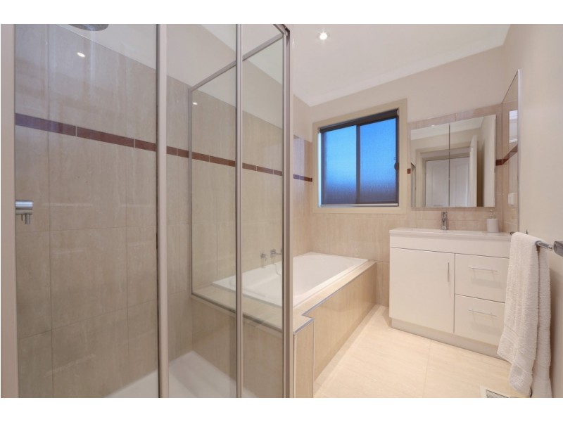 17/421 Scoresby Road, Ferntree Gully VIC 3156