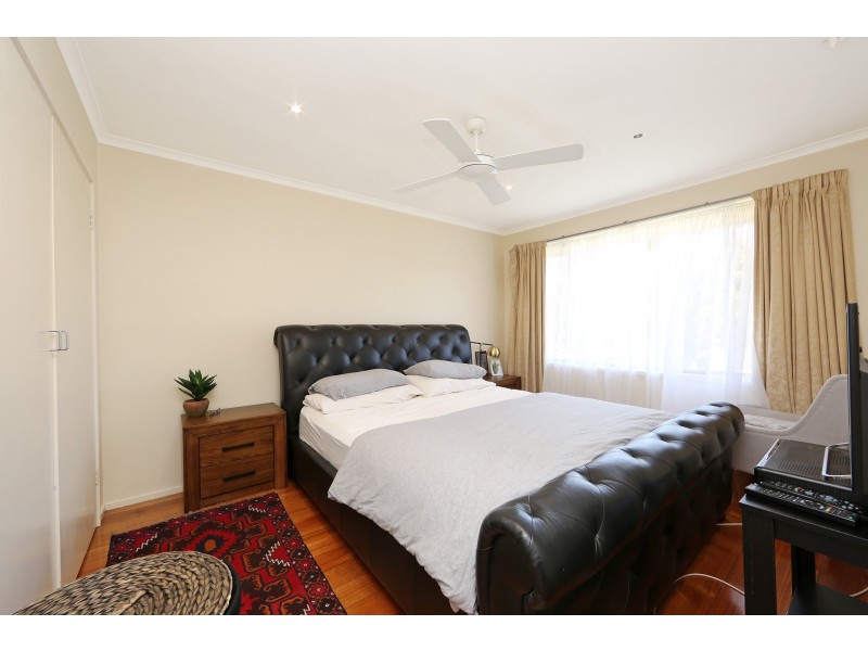 4 Towner Drive, Knoxfield VIC 3180