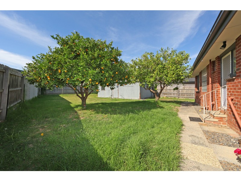 4 Towner Drive, Knoxfield VIC 3180