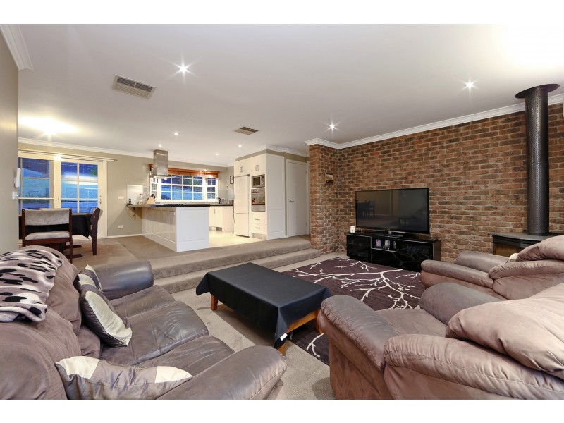 10 Grenfell Place, Lysterfield VIC 3156