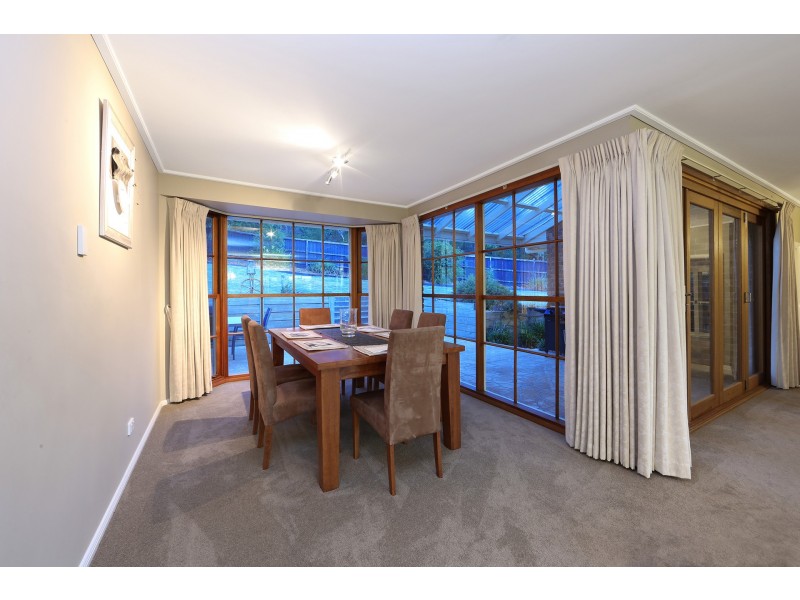 10 Grenfell Place, Lysterfield VIC 3156