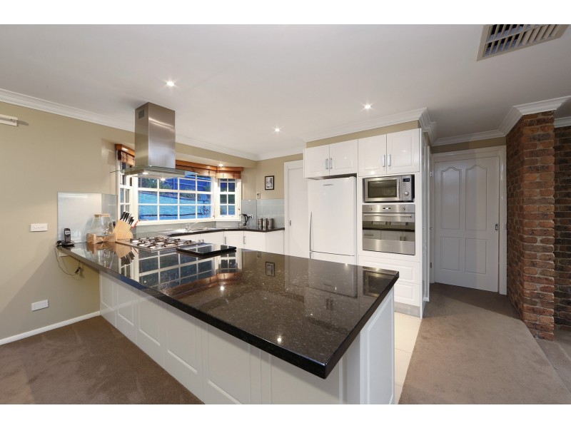 10 Grenfell Place, Lysterfield VIC 3156