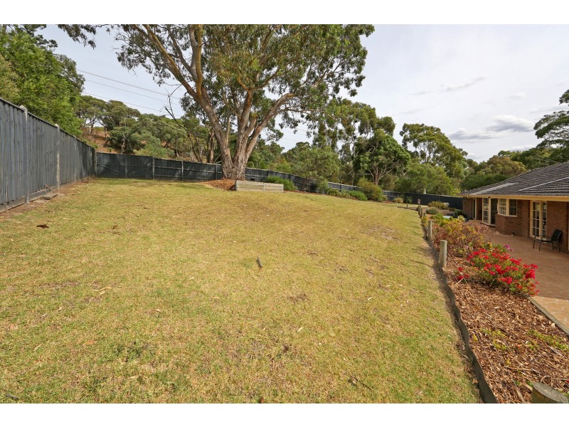 10 Grenfell Place, Lysterfield VIC 3156