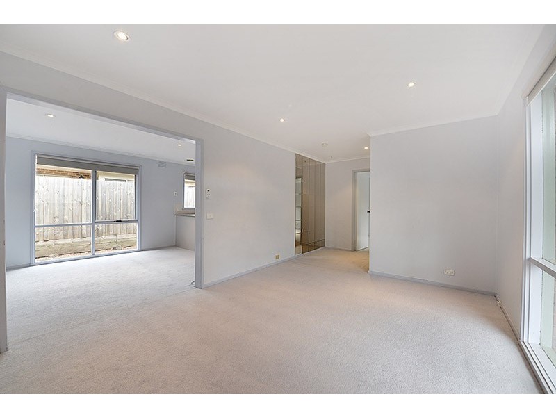 3 Hillview Ave, Rowville VIC 3178