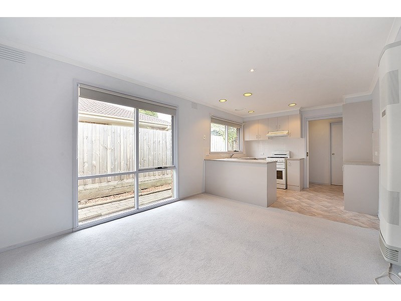 3 Hillview Ave, Rowville VIC 3178