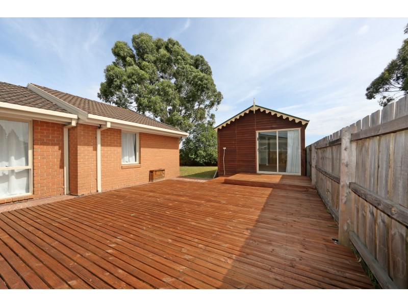 13 Corhanwarrabul Close, Rowville VIC 3178