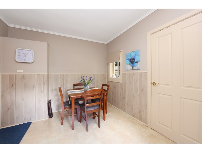 80 David Street North, Knoxfield VIC 3180