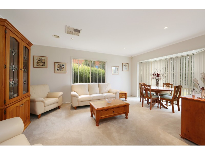 7 The Croft, Lysterfield VIC 3156