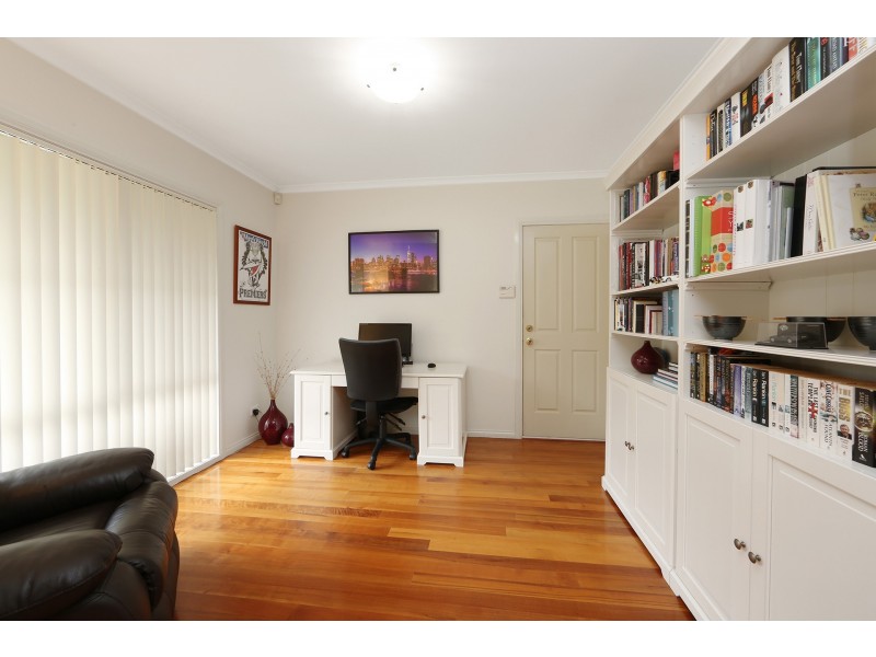 7 The Croft, Lysterfield VIC 3156