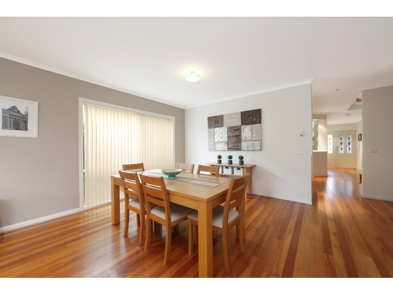 7 The Croft, Lysterfield VIC 3156