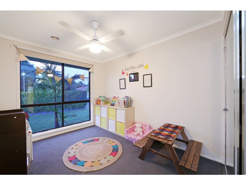 2 Elmore Court, Ferntree Gully VIC 3156