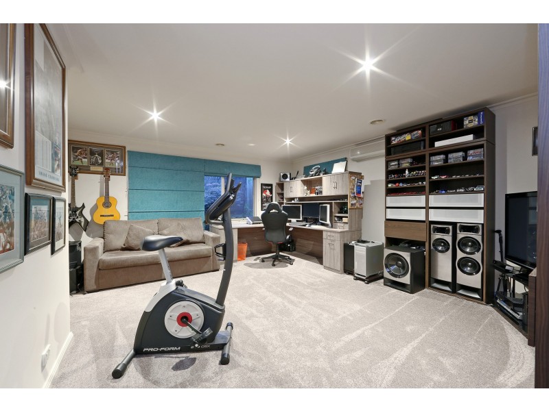 9 Counithan Place, Lysterfield VIC 3156