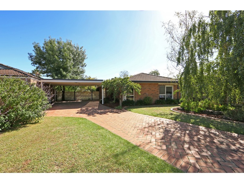 15 Jindabyne Court, Lysterfield VIC 3156