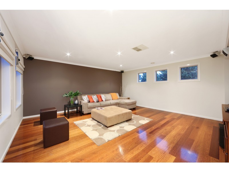 14 Hayes Court, Lysterfield VIC 3156