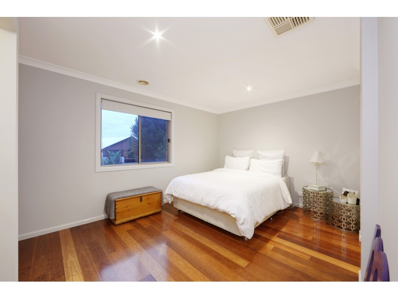 14 Hayes Court, Lysterfield VIC 3156