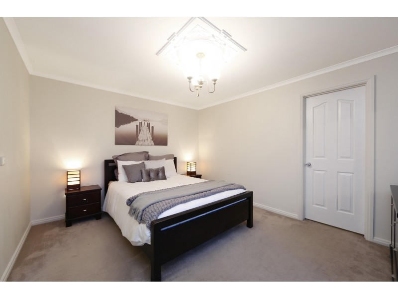 25 Bellfield Drive, Lysterfield VIC 3156
