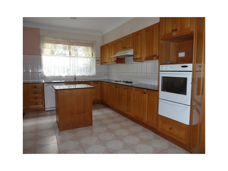 102 Pia Drive, Rowville VIC 3178