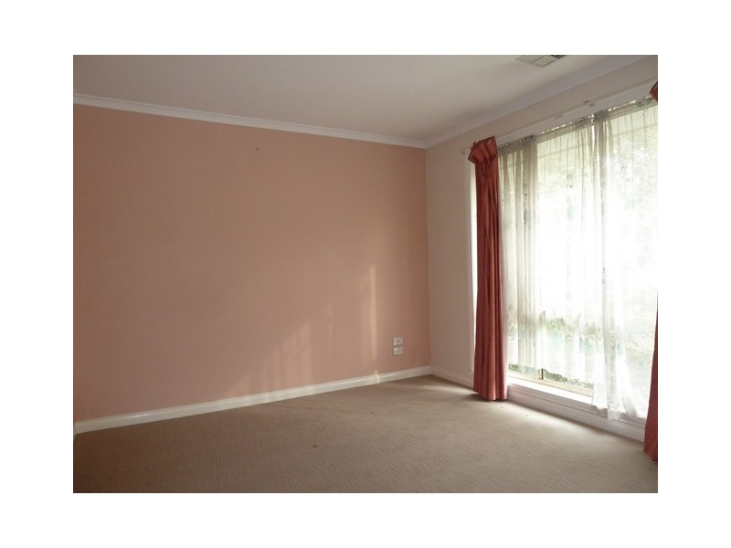 102 Pia Drive, Rowville VIC 3178