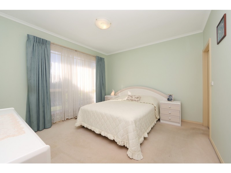 12 Sheridan Avenue, Rowville VIC 3178