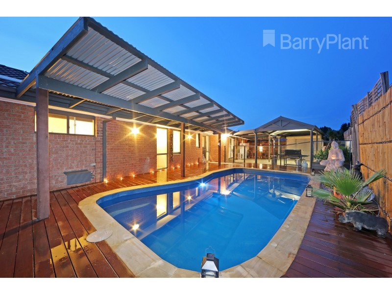 178 Waradgery Drive, Rowville VIC 3178