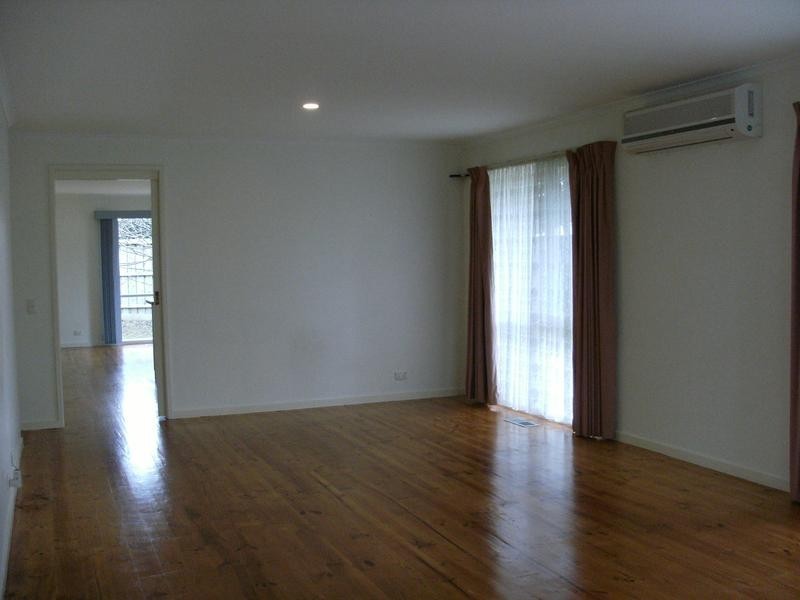 7 Mitta Close, Rowville VIC 3178