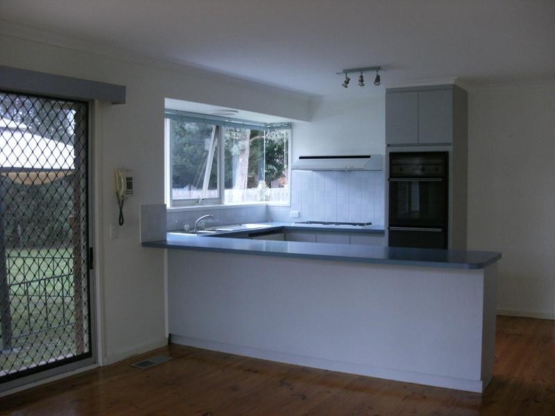 7 Mitta Close, Rowville VIC 3178