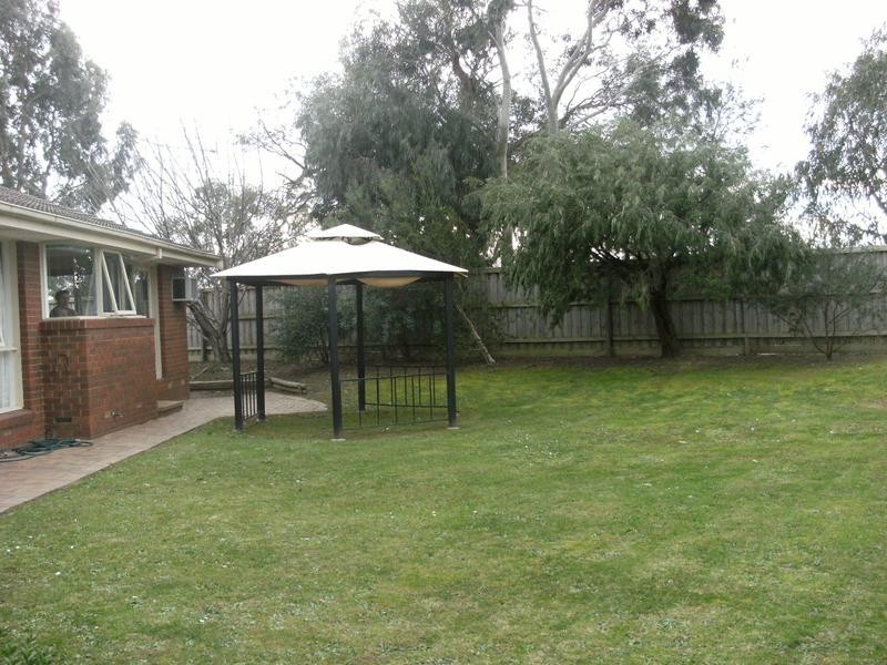 7 Mitta Close, Rowville VIC 3178