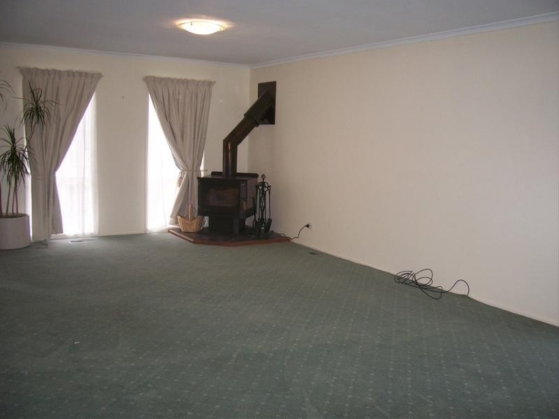 31 Airedale Way, Rowville VIC 3178