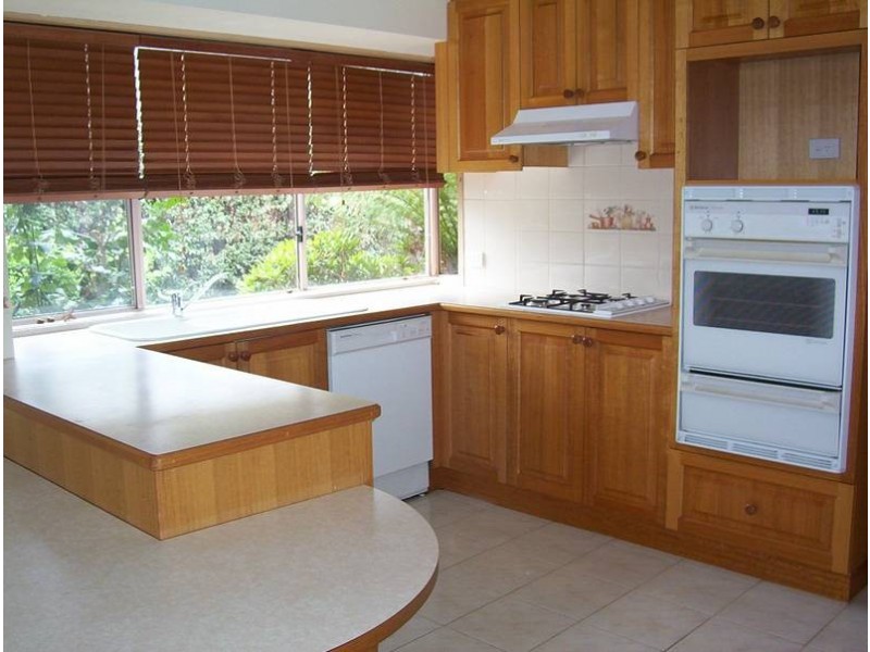 14 Lawncliffe Court, Rowville VIC 3178