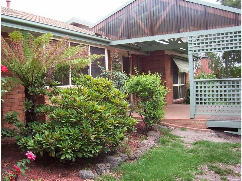 14 Lawncliffe Court, Rowville VIC 3178