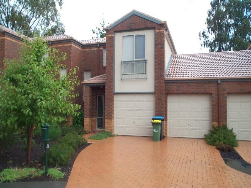 40 St Laurent Rise, Knoxfield VIC 3180