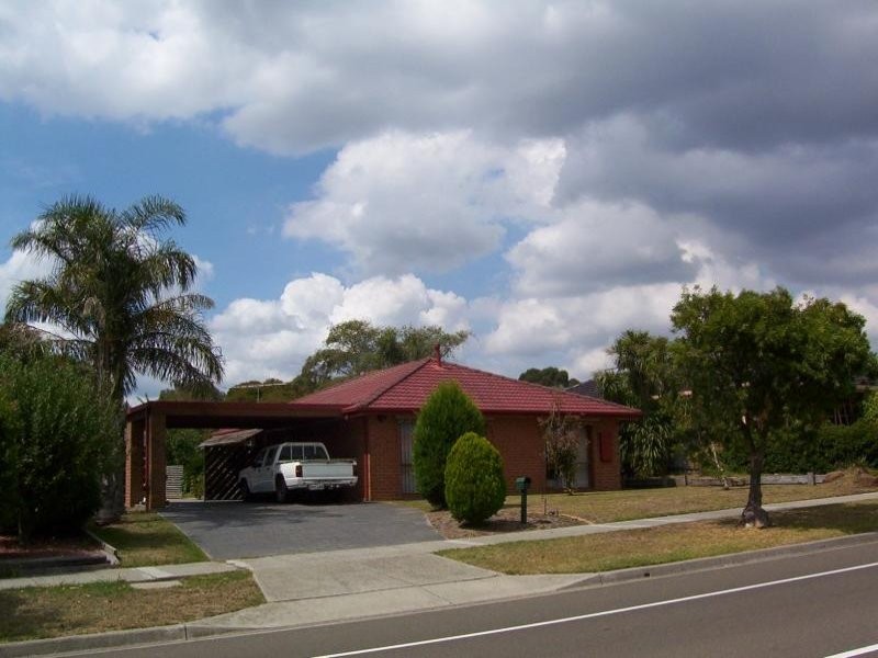 273 Dandelion Drive, Rowville VIC 3178