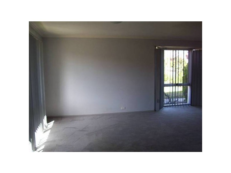 35 Bellfield Drive, Rowville VIC 3178