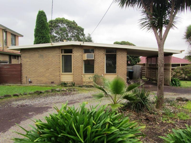 8 Maurice Court, Wantirna South VIC 3152