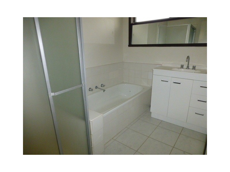 52 Currawa Drive, Boronia VIC 3155