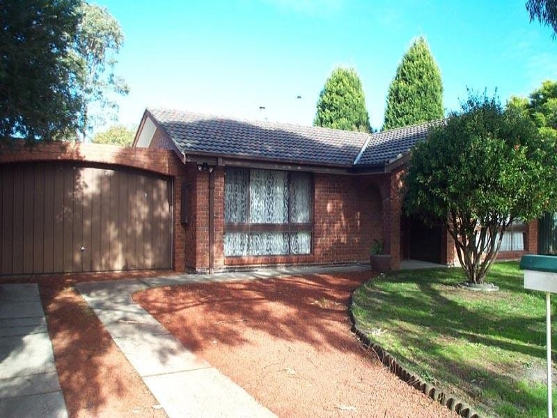 14 Airlie Court, Rowville VIC 3178